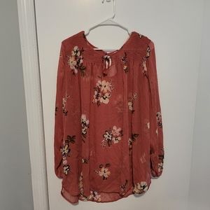 Liz Lange Maternitt XXL Sheer Floral Blouse